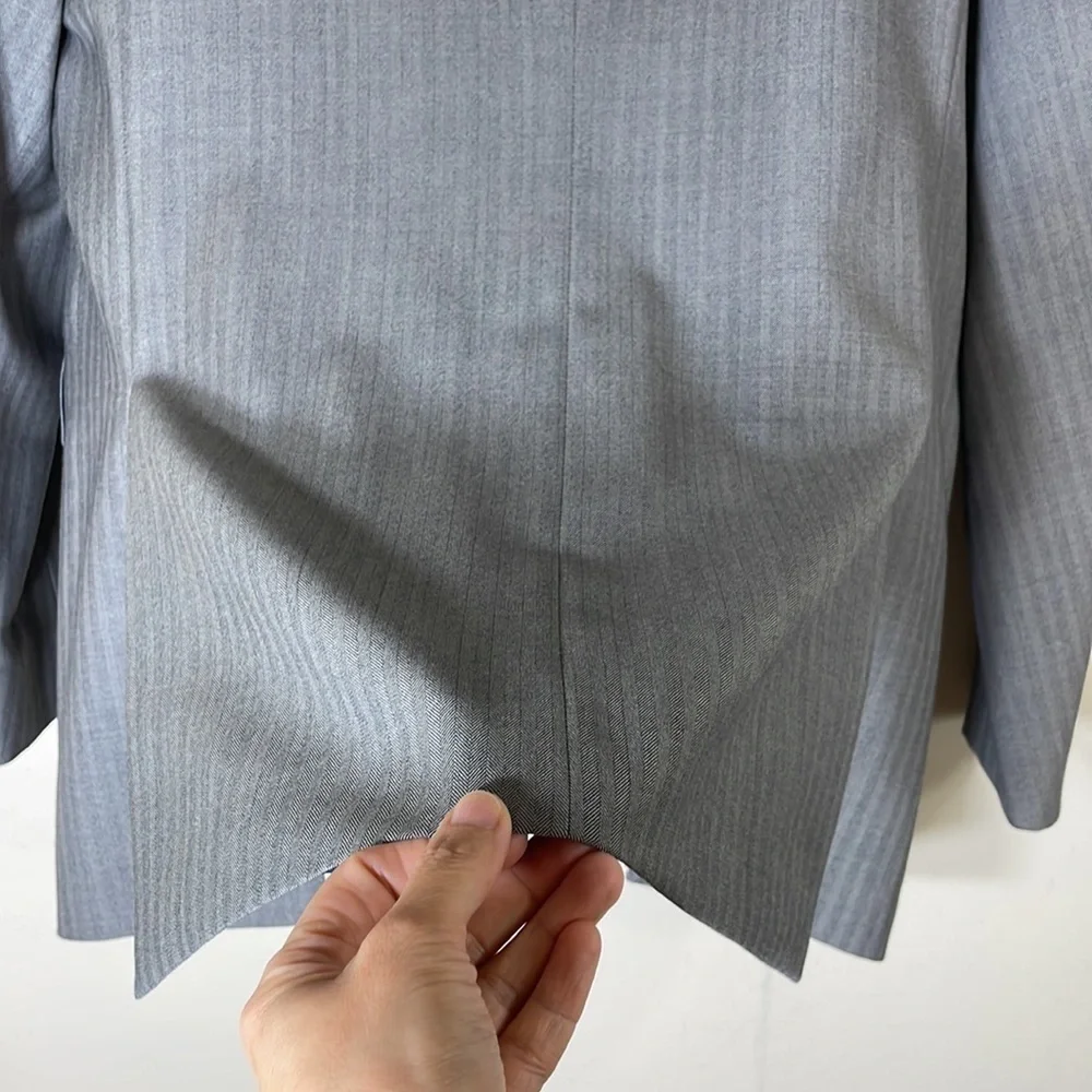 NEW! INDOCHINO Two-Button Wool Blazer. Men’s P (42R).